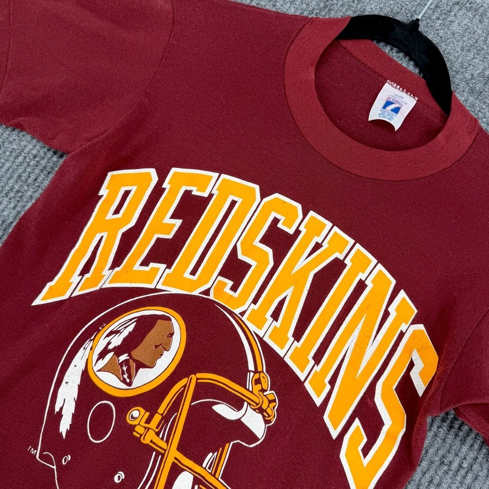 Vintage Washington Redskins Logo 7 single stitch NFL graphic tee USA Small 80s